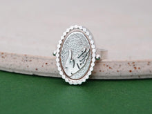 Load image into Gallery viewer, HUMMINGBIRD & HAND Spinning Ring / Strenght and Freedom - Sterling Silver 925