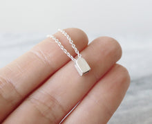 Load image into Gallery viewer, TROTS - PRIDE / miniature dutch house necklace in sterling silver