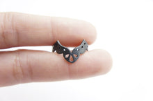 Load image into Gallery viewer, LINGERIE RING 005 / hand-pierced ring in sterling silver