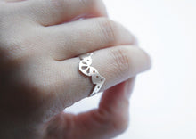 Load image into Gallery viewer, LINGERIE RING 005 / hand-pierced ring in sterling silver