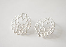 Load image into Gallery viewer, QAMAR / moroccan inspired stud earrings in sterling silver