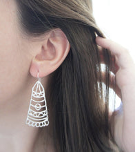 Load image into Gallery viewer, BARAKA / moroccan inspired earrings in sterling silver