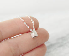 Load image into Gallery viewer, GAAF - COOL / miniature dutch house necklace in sterling silver