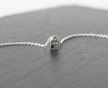 Load image into Gallery viewer, LIEF - ADORABLE / miniature dutch house necklace in sterling silver