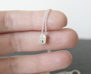 TROTS - PRIDE / miniature dutch house necklace in sterling silver