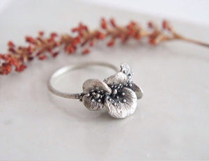 PAPAVER PETALS / poppy flower ring in sterling silver