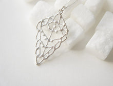 Load image into Gallery viewer, ZITUN / moroccan inspired necklace in sterling silver